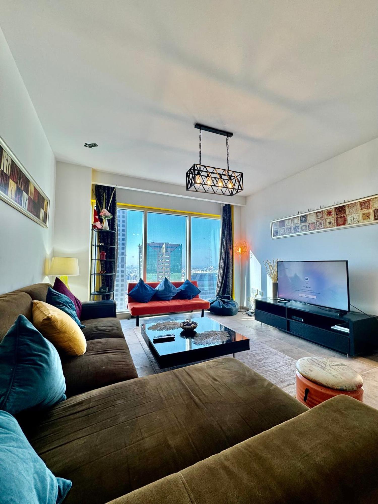 Travelers Backpackers Daire Dubai Dış mekan fotoğraf
